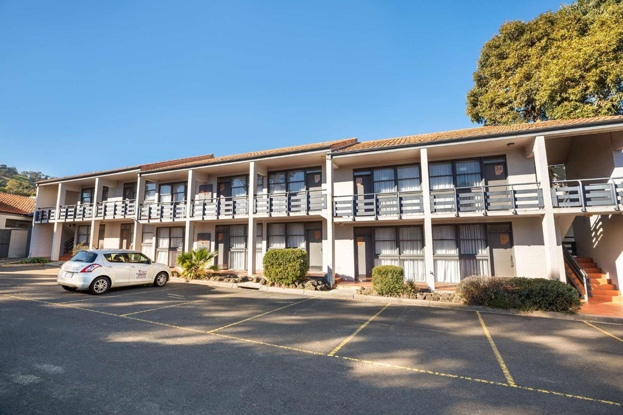 Nightcap At Ferntree Gully Hotel Motel Exterior foto